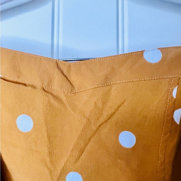 Planet Gold Yellow and White Polka Dot Long Sleeves Top Sz M - Picture 4 of 8